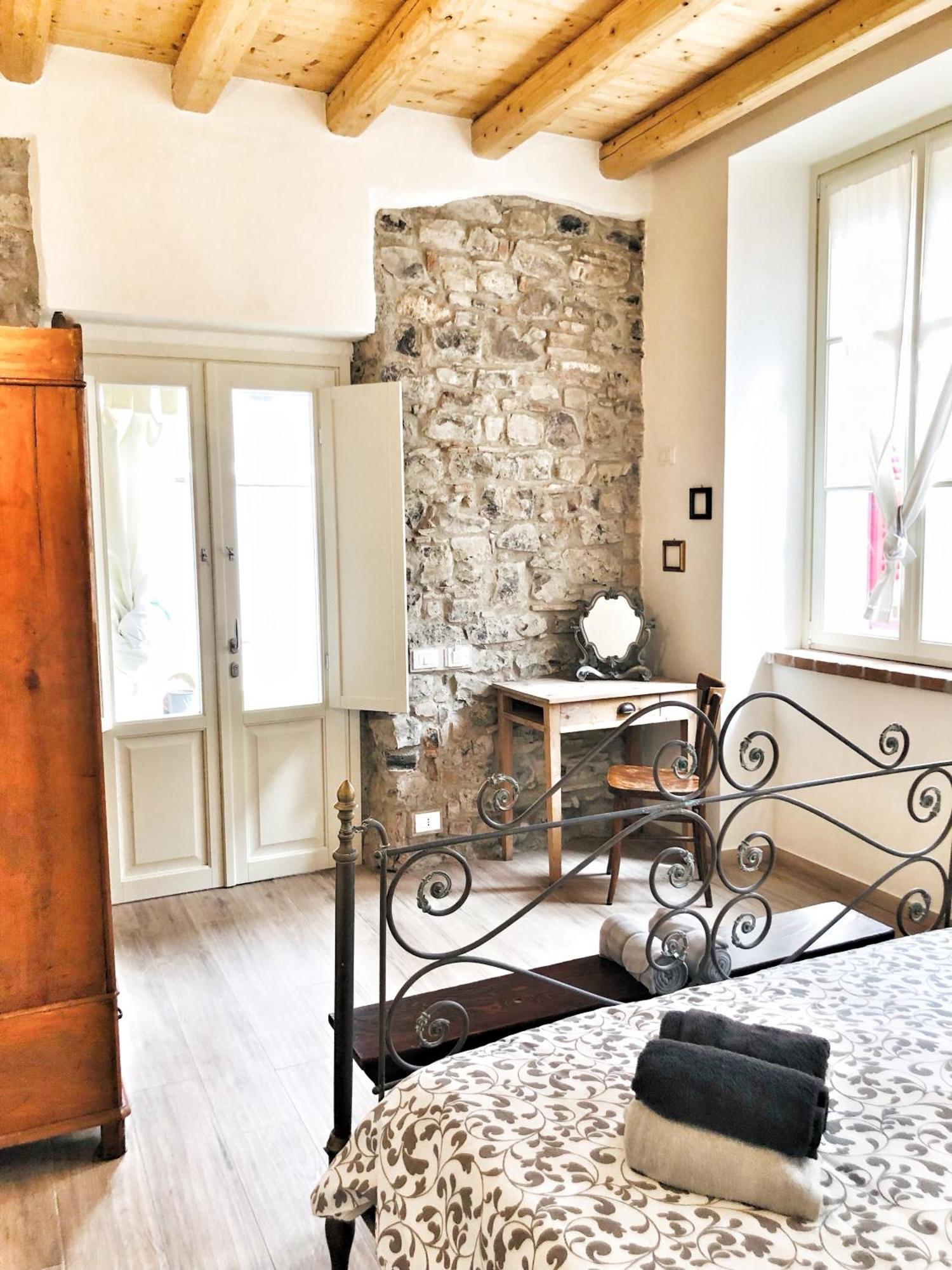 Casa Barteei Bed & Breakfast Monte Isola Exterior photo